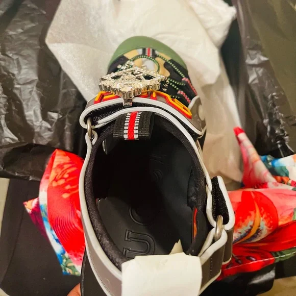 🔥🔥🔥Gucci Mesh Sandals 🩴 Size 8.5 (NEW) - Picture 8 of 10